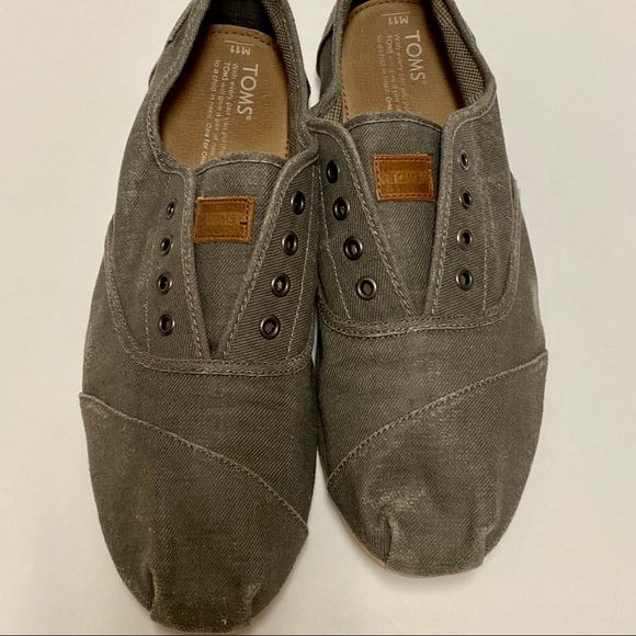 Toms Other - Toms Men’s Shoes size 11 M